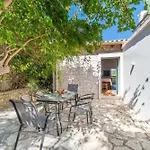 Villa Adamantia Ozias